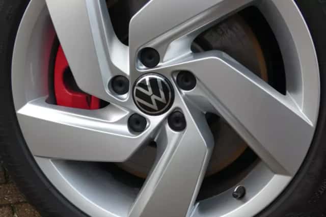 Volkswagen Golf (2021) thumbnail 5