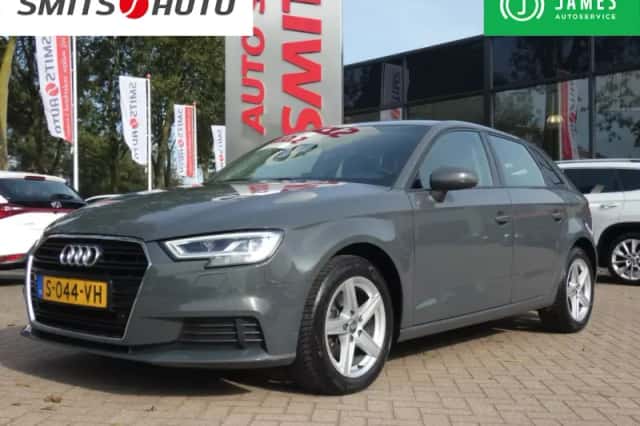 Audi A3 (2019) thumbnail 1