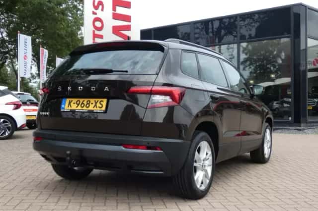 Škoda Karoq (2021) thumbnail 4