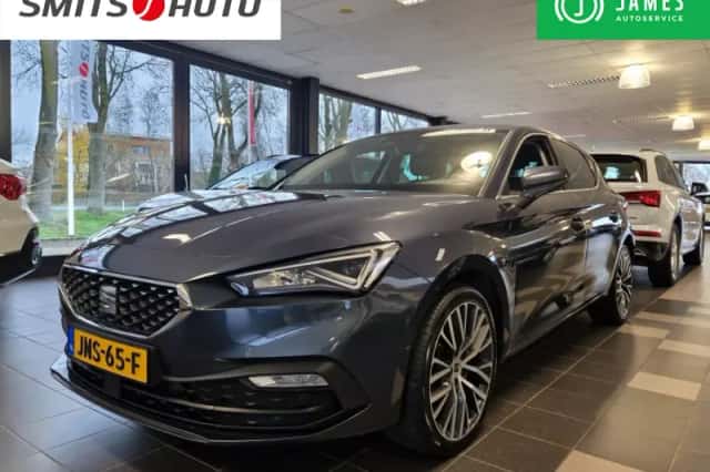 SEAT Leon (2021) thumbnail 1