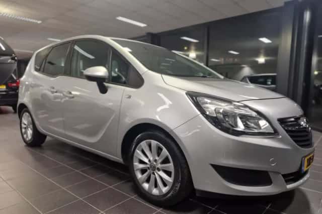 Opel Meriva (2016) thumbnail 4
