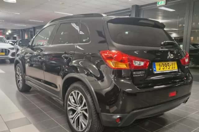 Mitsubishi ASX (2017) thumbnail 3