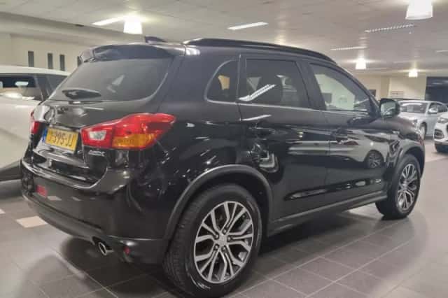 Mitsubishi ASX (2017) thumbnail 5