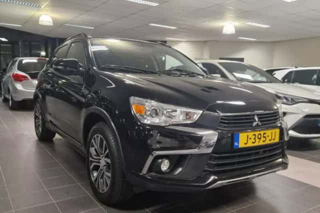 Mitsubishi ASX (2017) thumbnail 6