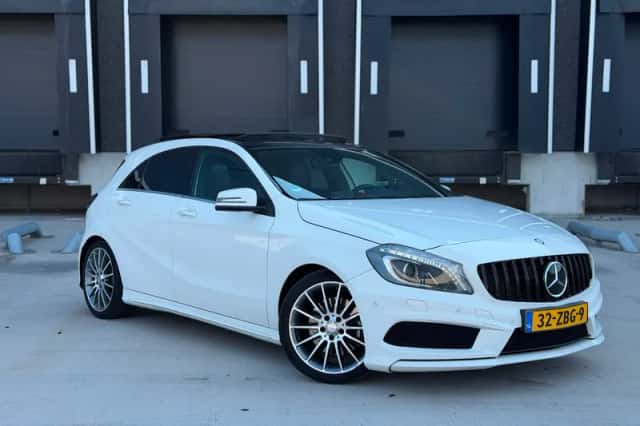 Mercedes-Benz A-Klasse (2012) thumbnail 1