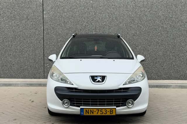 Peugeot 207 (2009) thumbnail 5