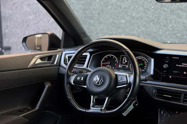 Volkswagen Polo (2019) thumbnail 3