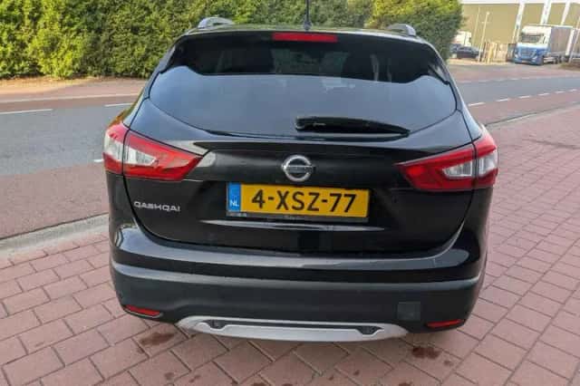 Nissan Qashqai (2014) thumbnail 4