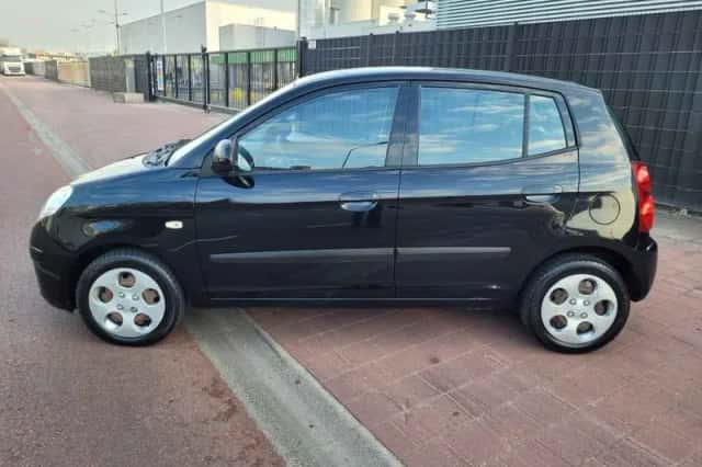 Kia Picanto (2008) thumbnail 2