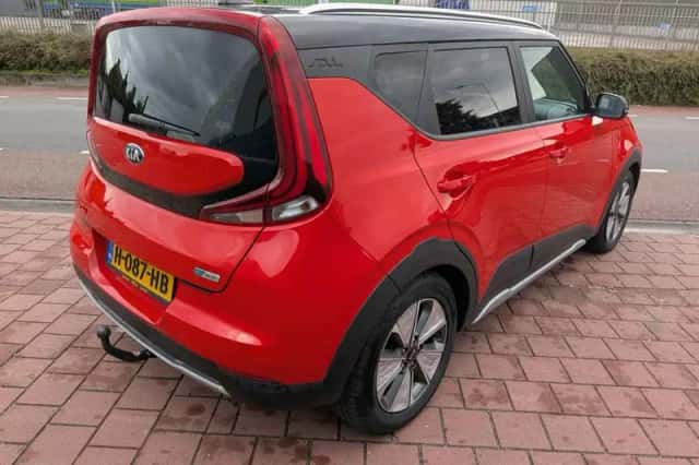Kia Soul EV (2020) thumbnail 5