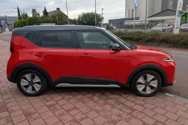 Kia Soul EV (2020) thumbnail 6