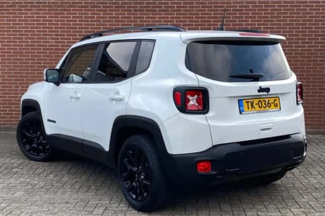 Jeep Renegade (2018) thumbnail 4