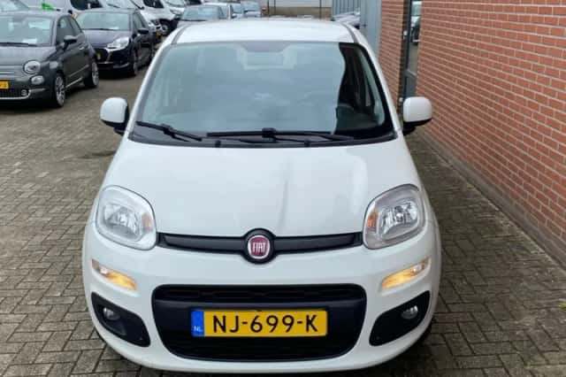 Fiat Panda (2017) thumbnail 3
