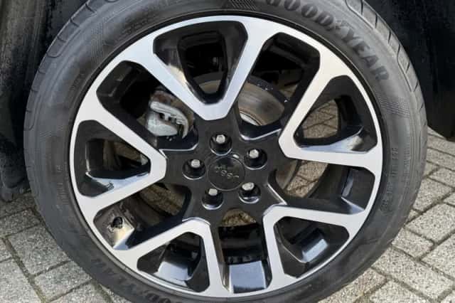 Jeep Compass (2020) thumbnail 5