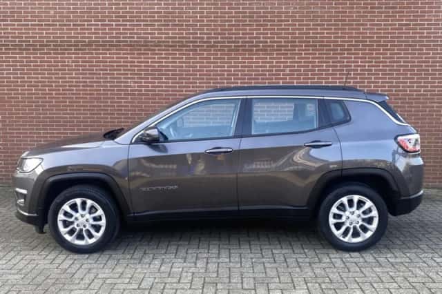 Jeep Compass (2021) thumbnail 3