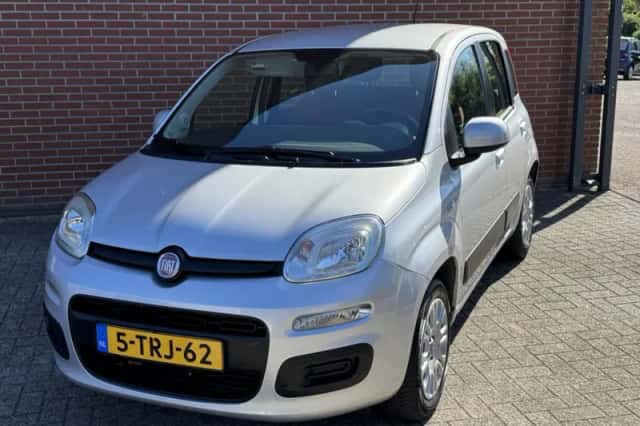 Fiat Panda (2014) thumbnail 2