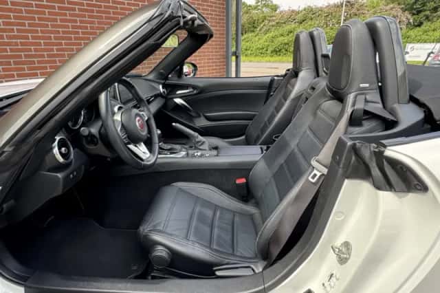 Fiat 124 Spider (2019) thumbnail 6