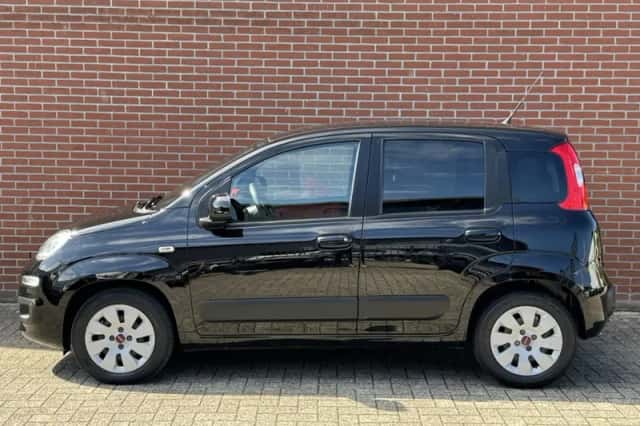 Fiat Panda (2015) thumbnail 3