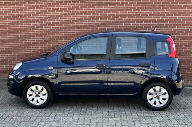 Fiat Panda (2018) thumbnail 2