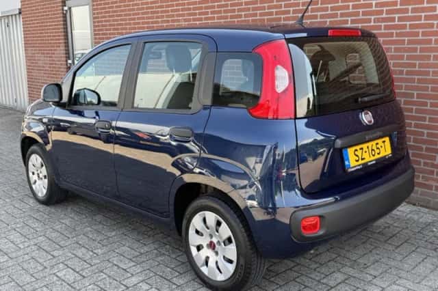 Fiat Panda (2018) thumbnail 3