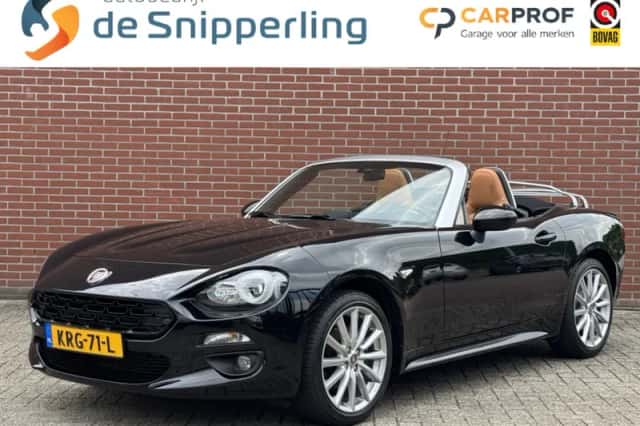 Fiat 124 Spider (2017) thumbnail 1