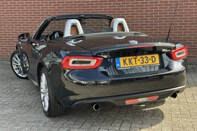 Fiat 124 Spider (2018) thumbnail 5