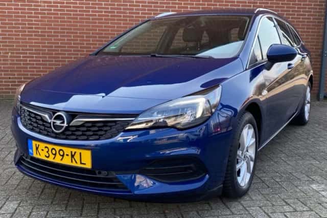 Opel Astra (2021) thumbnail 2