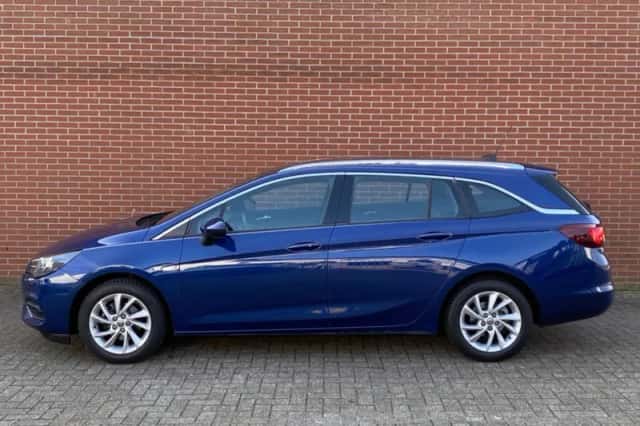 Opel Astra (2021) thumbnail 3