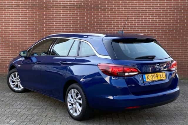 Opel Astra (2021) thumbnail 4
