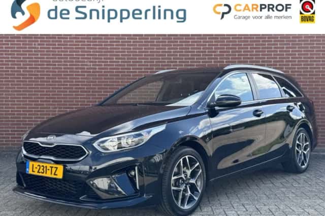 Kia Ceed (2021) thumbnail 1