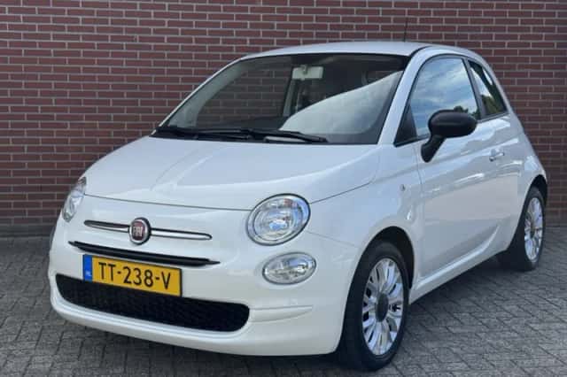 Fiat 500 (2018) thumbnail 2