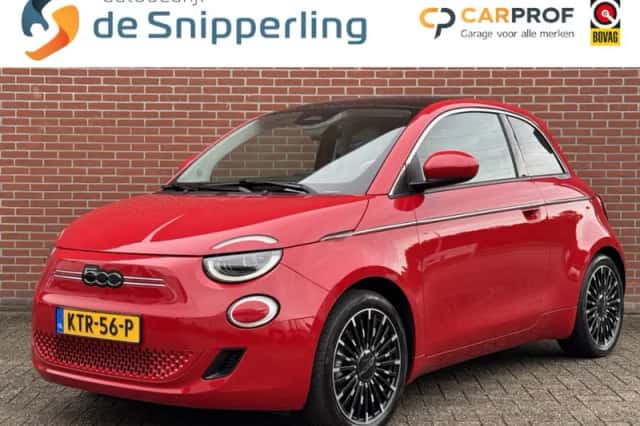 Fiat 500e (2024) thumbnail 1
