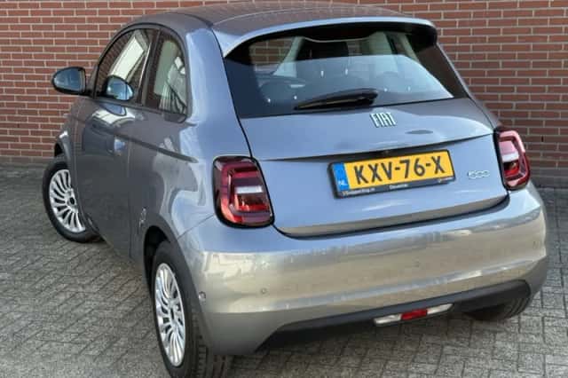 Fiat 500e (2023) thumbnail 6