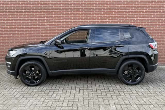 Jeep Compass (2018) thumbnail 2