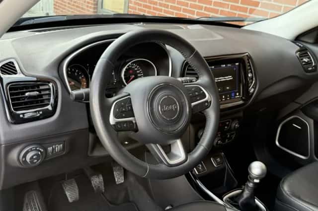 Jeep Compass (2018) thumbnail 6