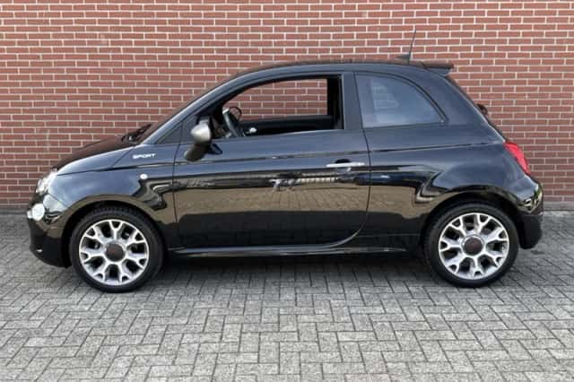 Fiat 500 (2022) thumbnail 2