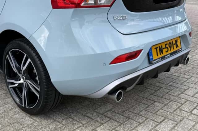 Volvo V40 (2018) thumbnail 5