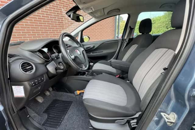 Fiat Punto Evo (2019) thumbnail 6