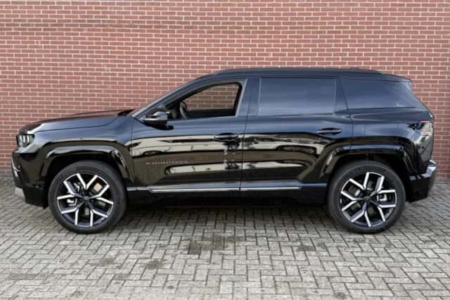 Jeep Compass (2026) thumbnail 3