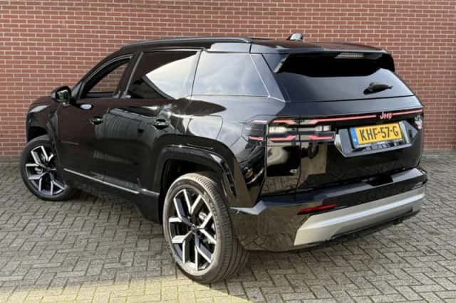 Jeep Compass (2026) thumbnail 4