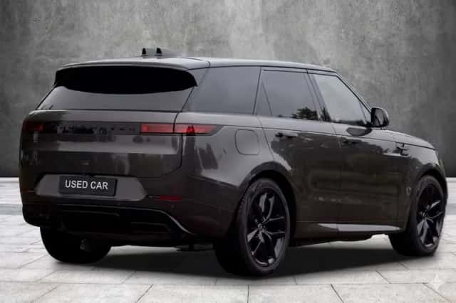 Land Rover Range Rover Sport (2023) thumbnail 2