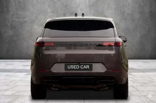 Land Rover Range Rover Sport (2023) thumbnail 6