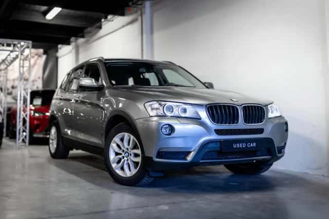 BMW X3 (2013) thumbnail 1
