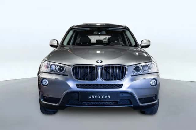 BMW X3 (2013) thumbnail 4