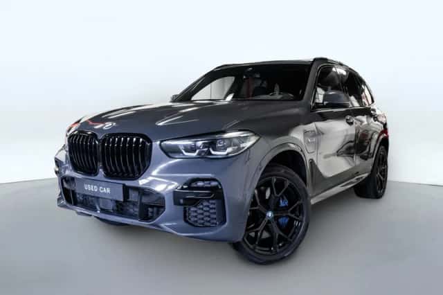 BMW X5 (2022) thumbnail 2