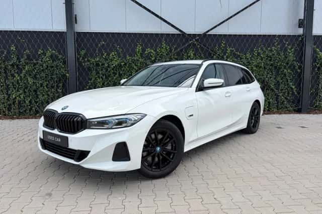 BMW 3-Serie (2023) thumbnail 1