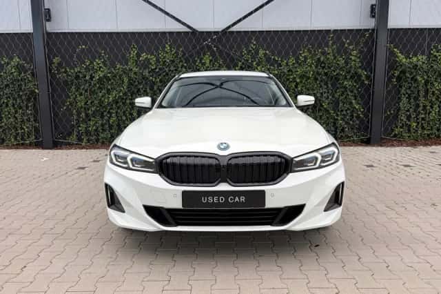 BMW 3-Serie (2023) thumbnail 2