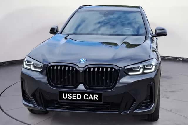 BMW X3 (2022) thumbnail 4