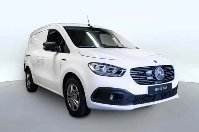 Mercedes-Benz eCitan (2024) thumbnail 5