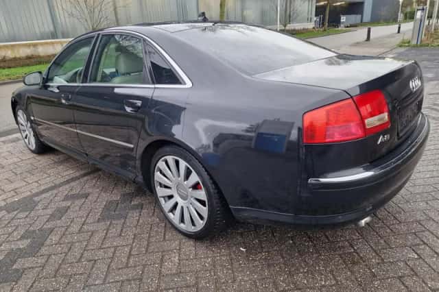 Audi A8 (2007) thumbnail 6